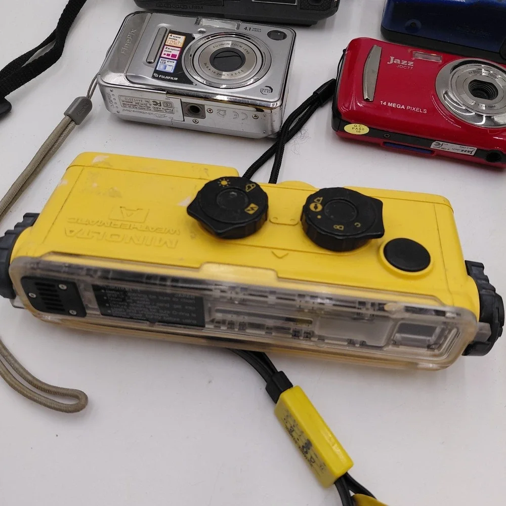7 Camera Lot Untested Parts & Repair Only Vivitar Olympus Minolta Jazz